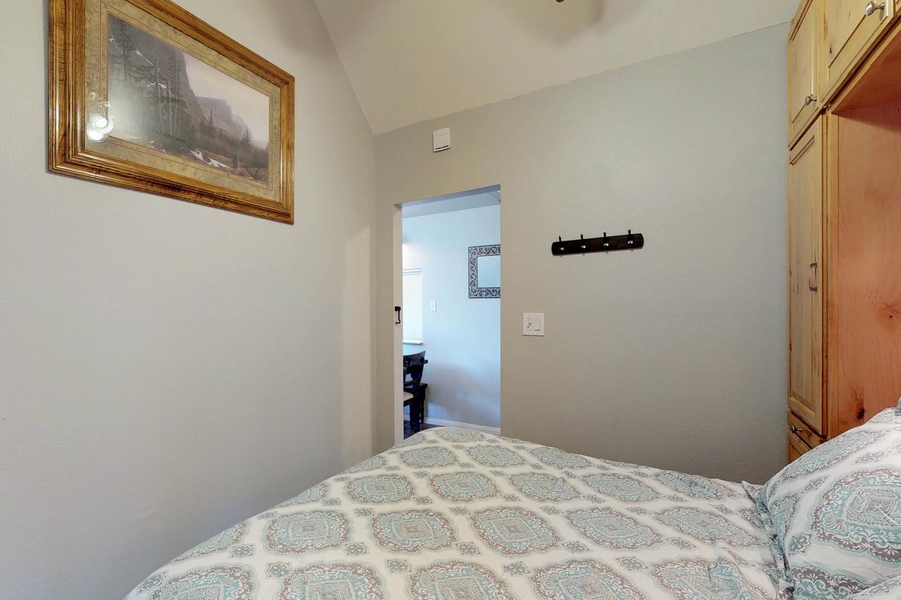 Castle Rock Cabin Big Bear Lake Bagian luar foto