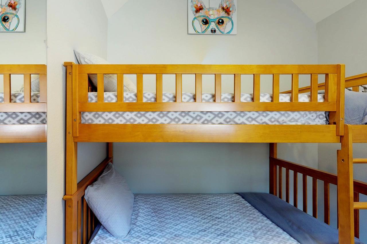 Castle Rock Cabin Big Bear Lake Bagian luar foto